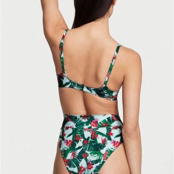 Victoria's Secret Floral Bikini Set with Adjustable Straps - Picture 2 of 16